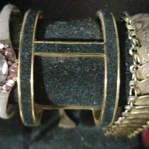 Vince Camuto bracelet